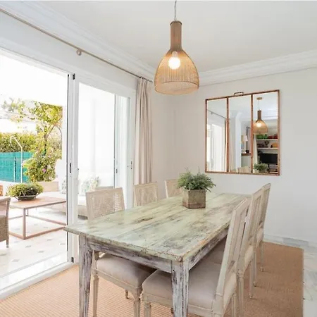 Fantastic Townhouse/5bdrms/private Pool 4* Marbella